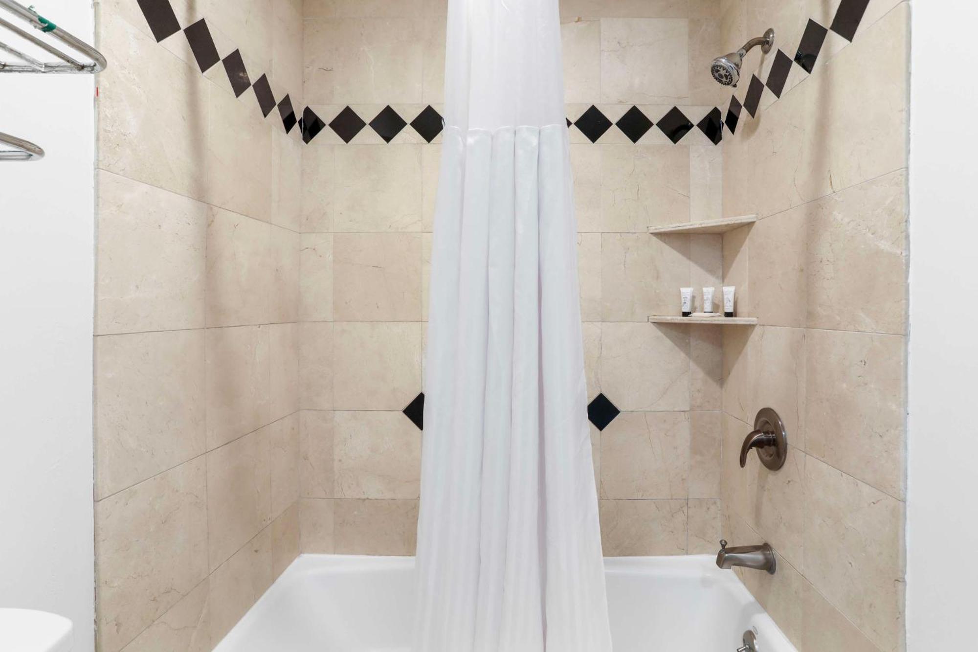 Signature 2* Berkeley