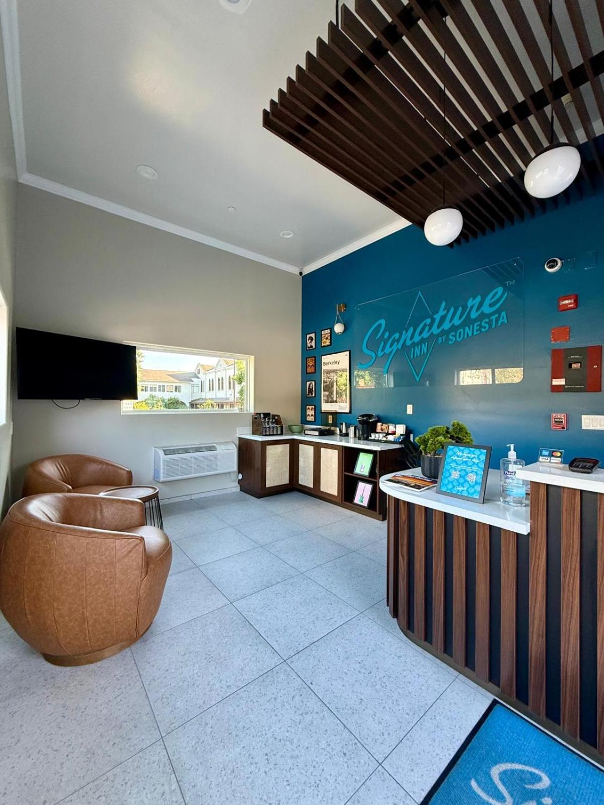 Hotel Signature 2*