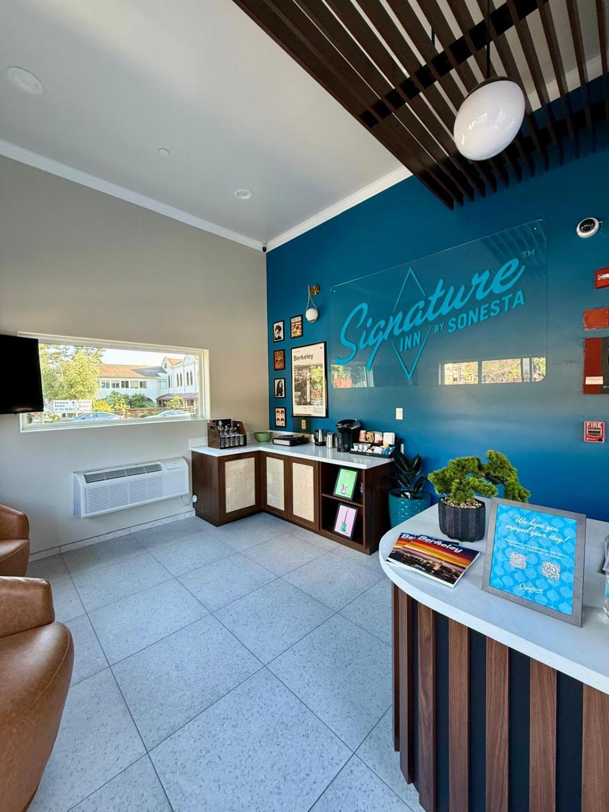 Signature Hotel Berkeley